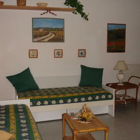 La Piccola Selva Lejlighedshotel Casole dʼElsa